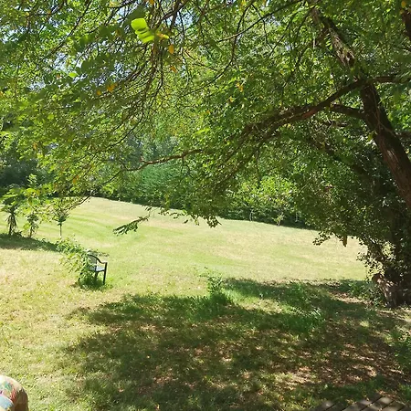 Chez Yves , 200 M Du Canal , 7 Min De Golfech , Parking Prive Et Gratuit , Rangement Velo Fermes